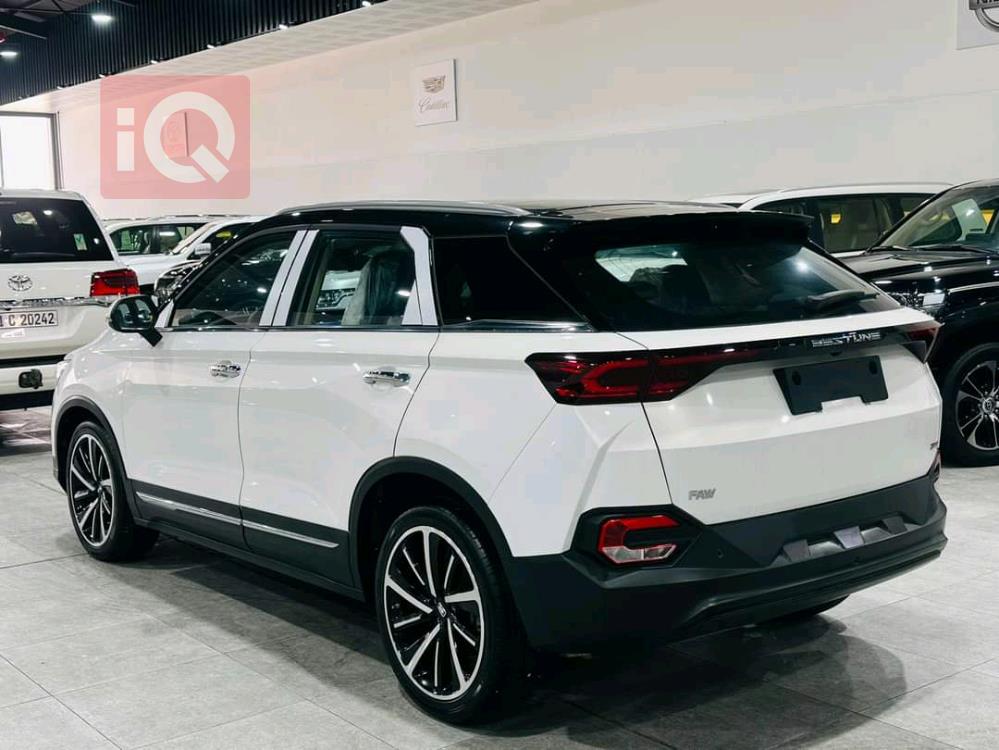 Bestune T77